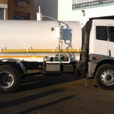 GETT | Honeysucker Tanker